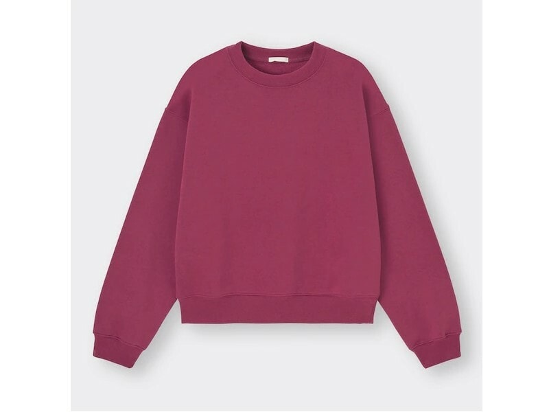 GU  スウェットプルオーバー  990円（税込）