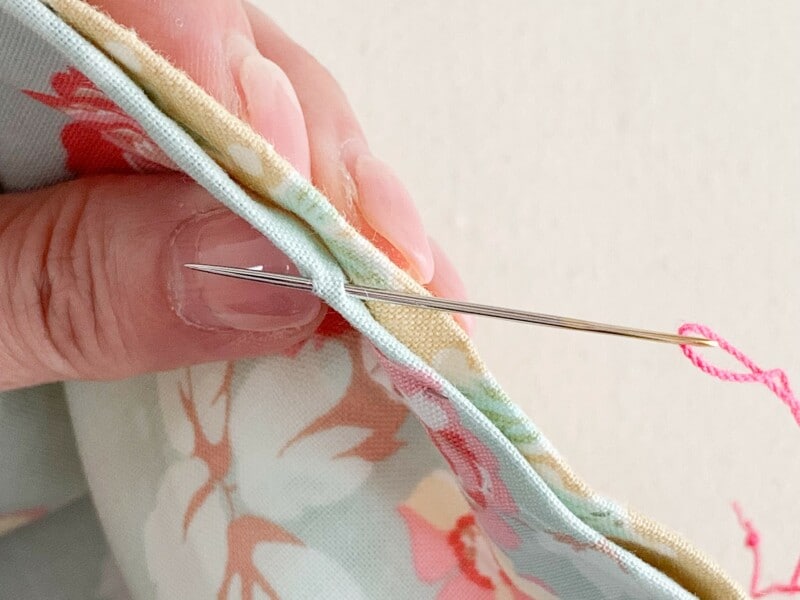 かがり縫い　巻きかがり