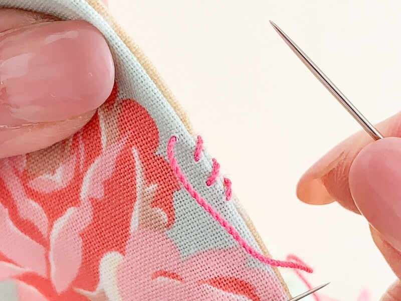 かがり縫い　巻きかがり