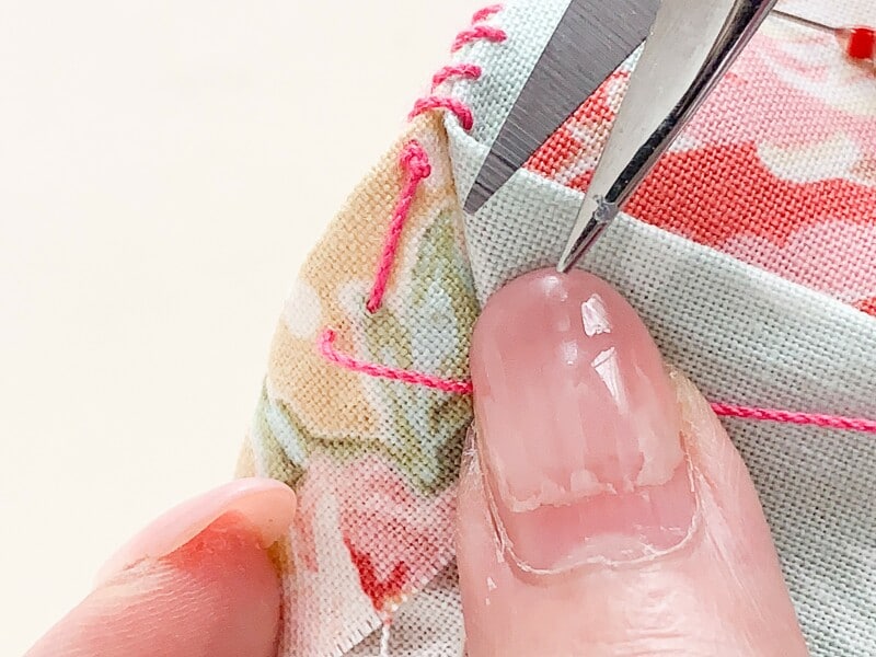 かがり縫い　巻きかがり