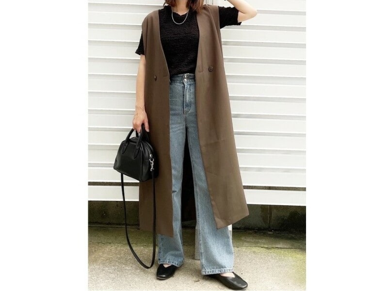 低身長の方向けのベストなど、トレンド感のあるアイテムが揃う　出典：WEAR