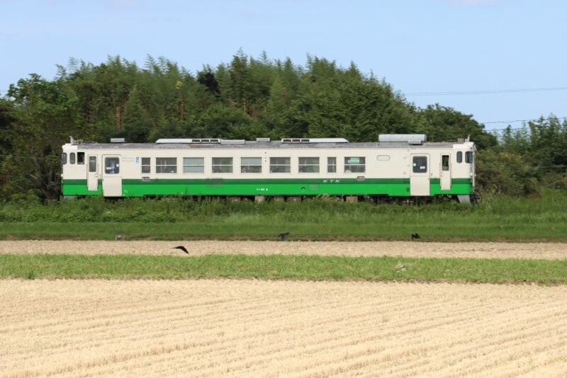 定期列車として走り始めたキハ40 2