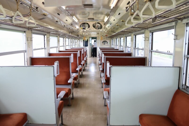 キハ40 2 の車内