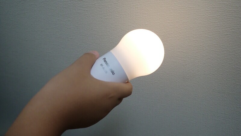 手持ちで使える「球ランタン」