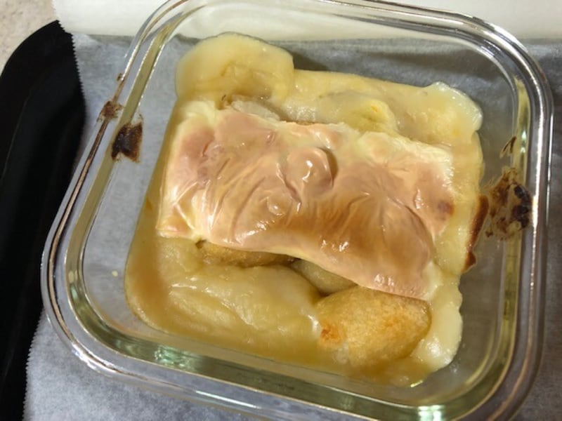 残ったシチューでグラタン風