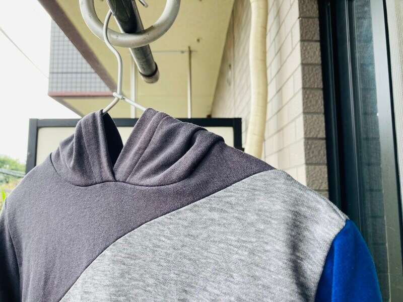 型崩れしない、流れるようなデザイン