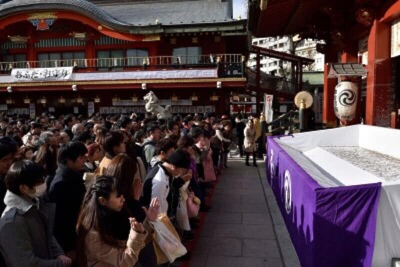 元旦、もしくは三が日、それが過ぎたら松の内までが初詣の目安だと考えましょう