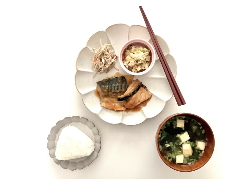 朝食