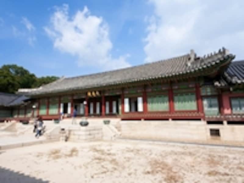 昌徳宮の大造殿