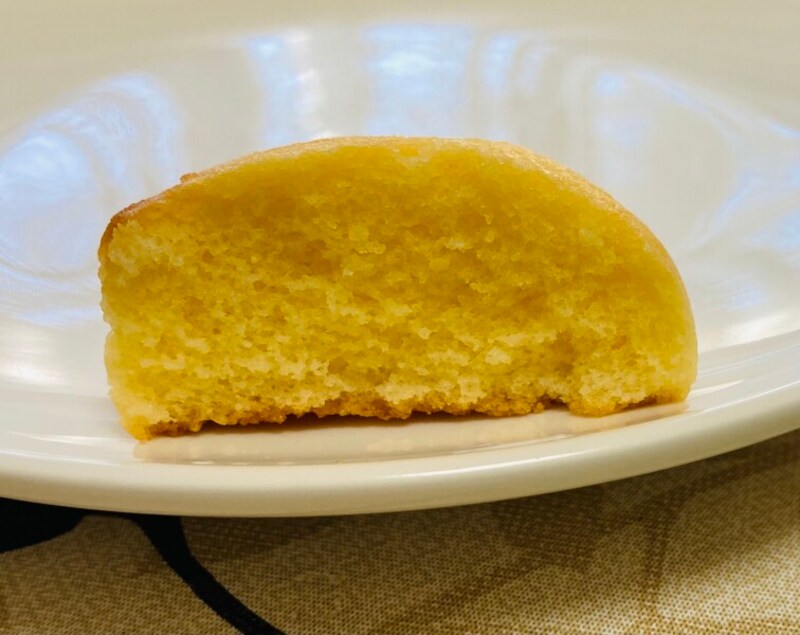 中はしっとりきめ細やか