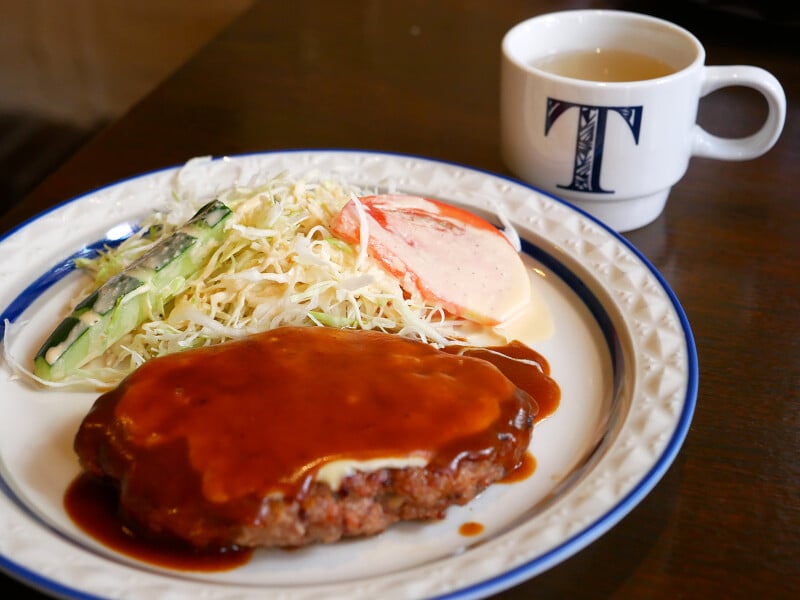 ハンバーグチーズのせ