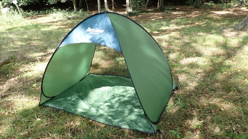 ダイソーのポップアップテント（1100円）