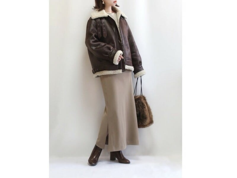 【OKコーデ】アウターが馴染まない時は、ショートorロングに絞って 出典:WEAR