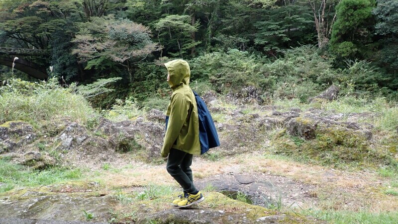 ワークマンの「BAG in レインジャケット」