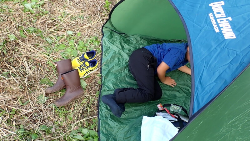 ダイソーのテント