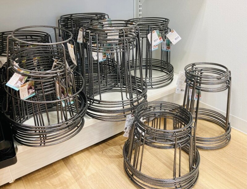 植木鉢と合わせて購入するのもおすすめ