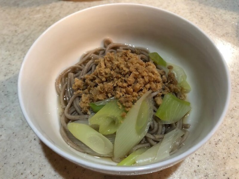 蕎麦にトッピング