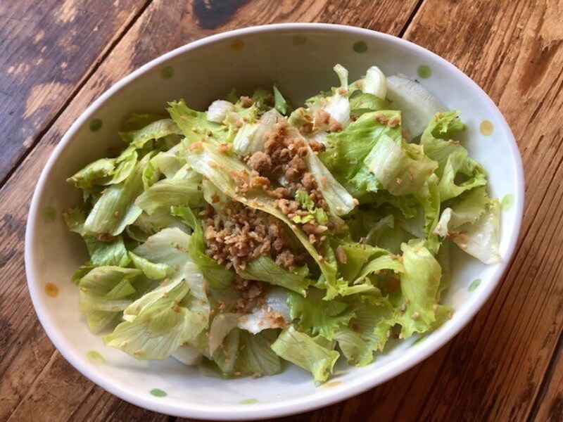 サラダに混ぜる