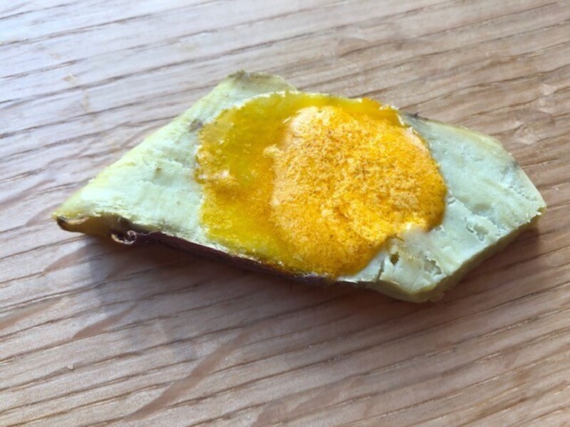 さつまいもに乗せる