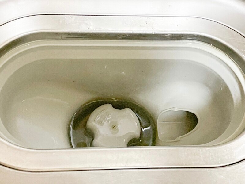 キッチン掃除　排水溝トラップ