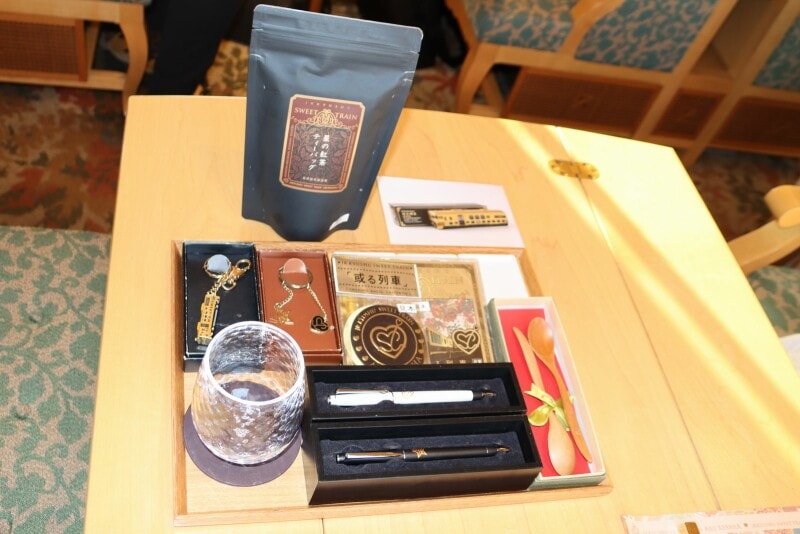 お土産やグッズの数々