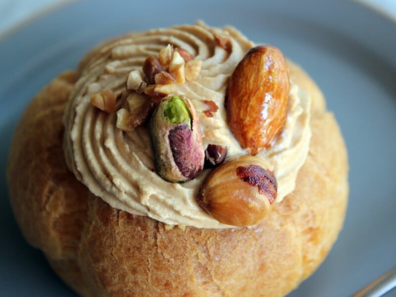 実のりシュークリーム