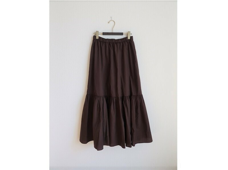 GU  ティアードロングスカート  1990円（税込）