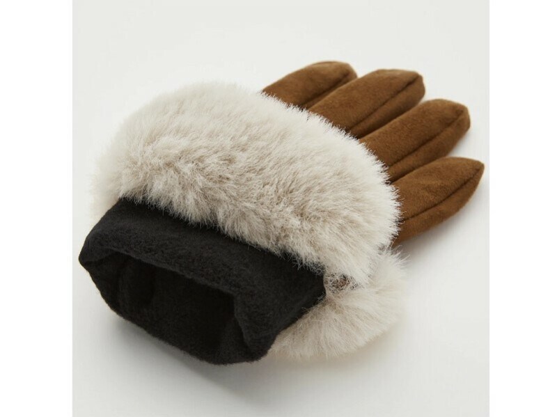 ユニクロ ヒートテック ファータッチ カフスグローブ 1500円(税込)