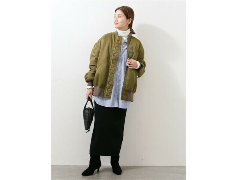 今年トレンドのMA-1で新鮮な着こなしに 出典:WEAR