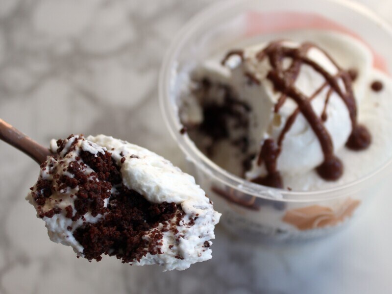 ローソンの「おぼれ」スイーツ