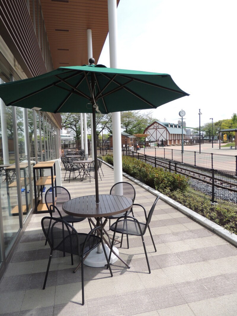 もぐもぐハウス