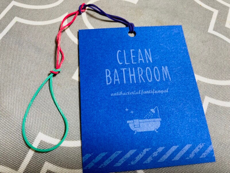 輪ゴムをつなげてヒモがわりにしてもOK