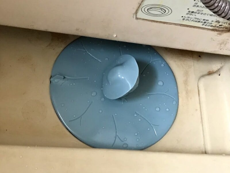 マーナつけ置き洗いキャップでオキシ漬け