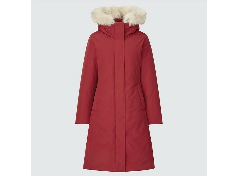 ユニクロ ウルトラウォームハイブリッドダウンロングコート 17900円(税込)