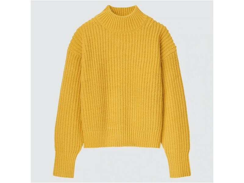 ユニクロ　ローゲージ セーター　2990円（税込）