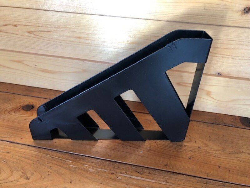 「A4ファイルスタンドハーフ」