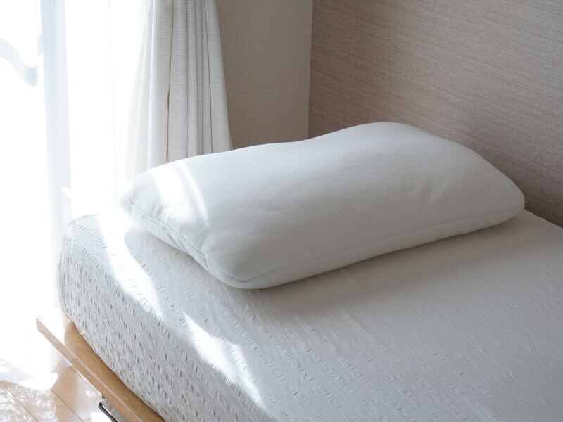 シングルベッドのほぼ端から端をカバー