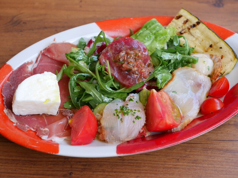 ランチコースの前菜（2020年6月20日撮影）