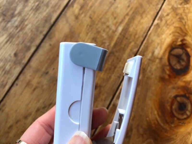 使わない時は安全カバーをする