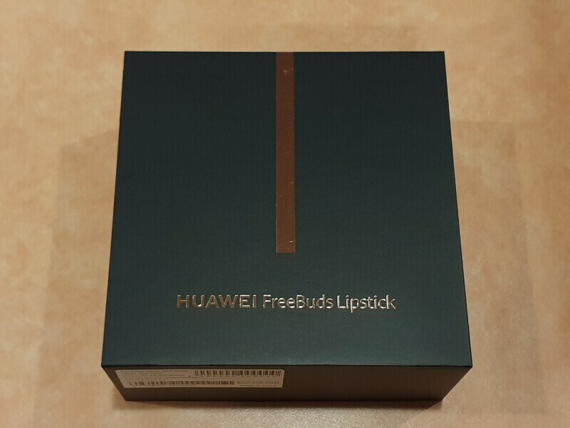口紅デザインの完全ワイヤレスイヤホン「HUAWEI FreeBuds 口紅デザインの完全ワイヤレスイヤホン「HUAWEI FreeBuds