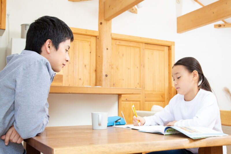つぎの3つの教え方に当てはまったら、要注意。教え方を改めた方がいいかもしれません。