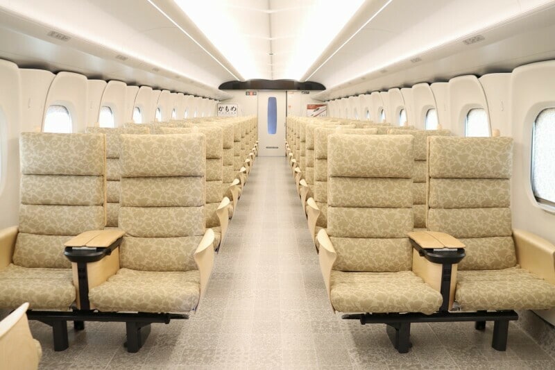 3号車の車内