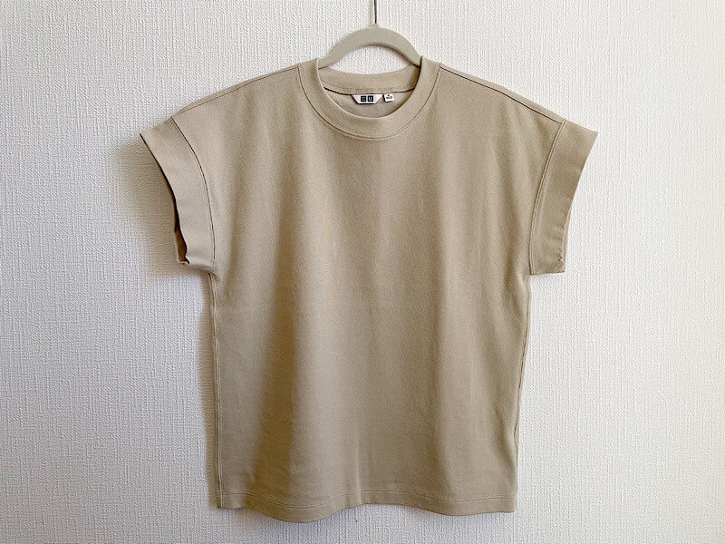 ユニクロ　ボクシーT  1990円（税込）