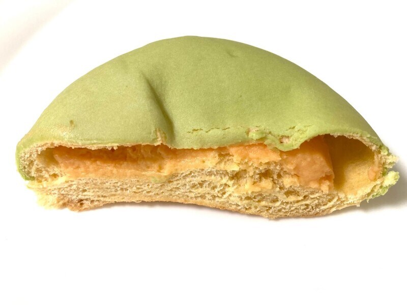 ファミマのメロンパン