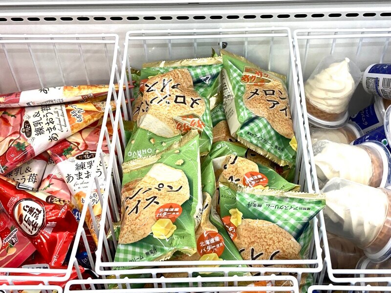 ファミマのメロンパン