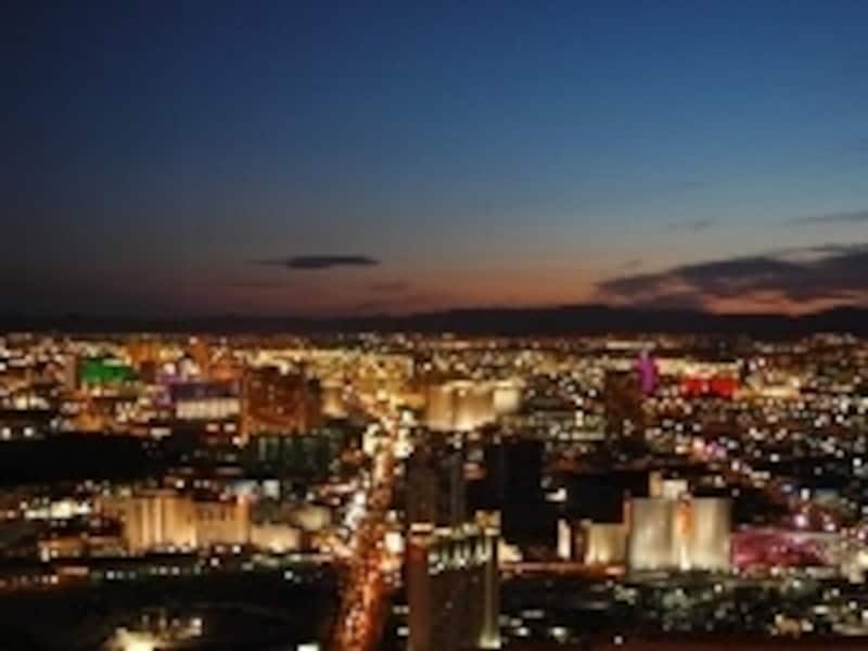 24時間眠らない街ラスベガスの夜景