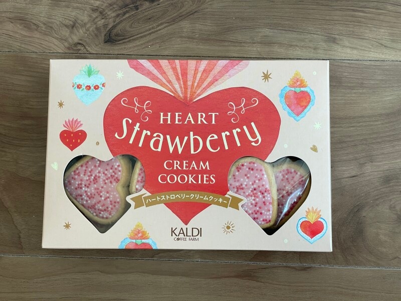 カルディオリジナル「ハートストロベリークリームクッキー」