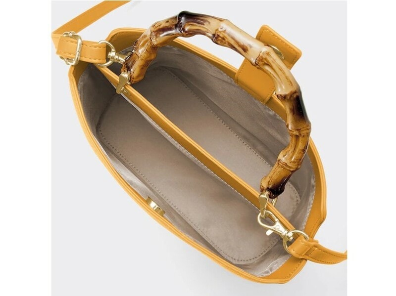 仕切り付き＆収納力抜群で使いやすさも高ポイント