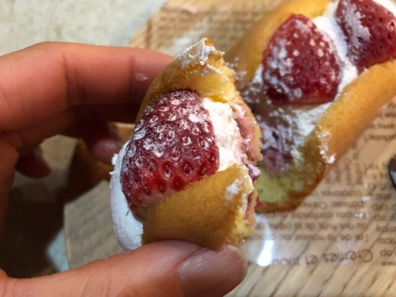 いちごカスタード入り