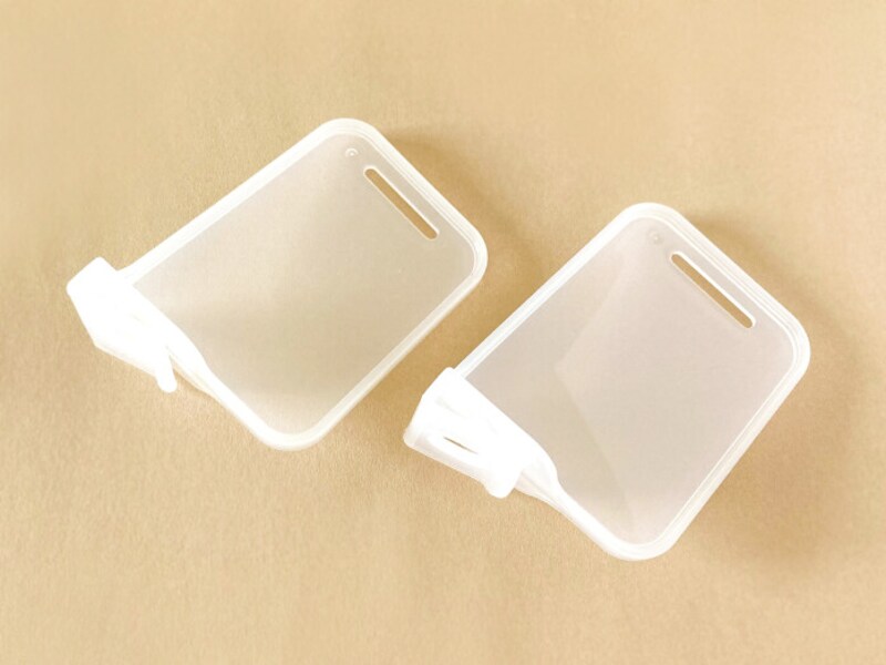 100均の冷蔵庫ドアポケット用仕切り